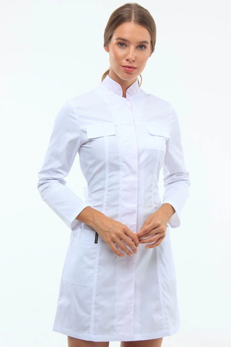 In White медицинска престилка - модел 105/1