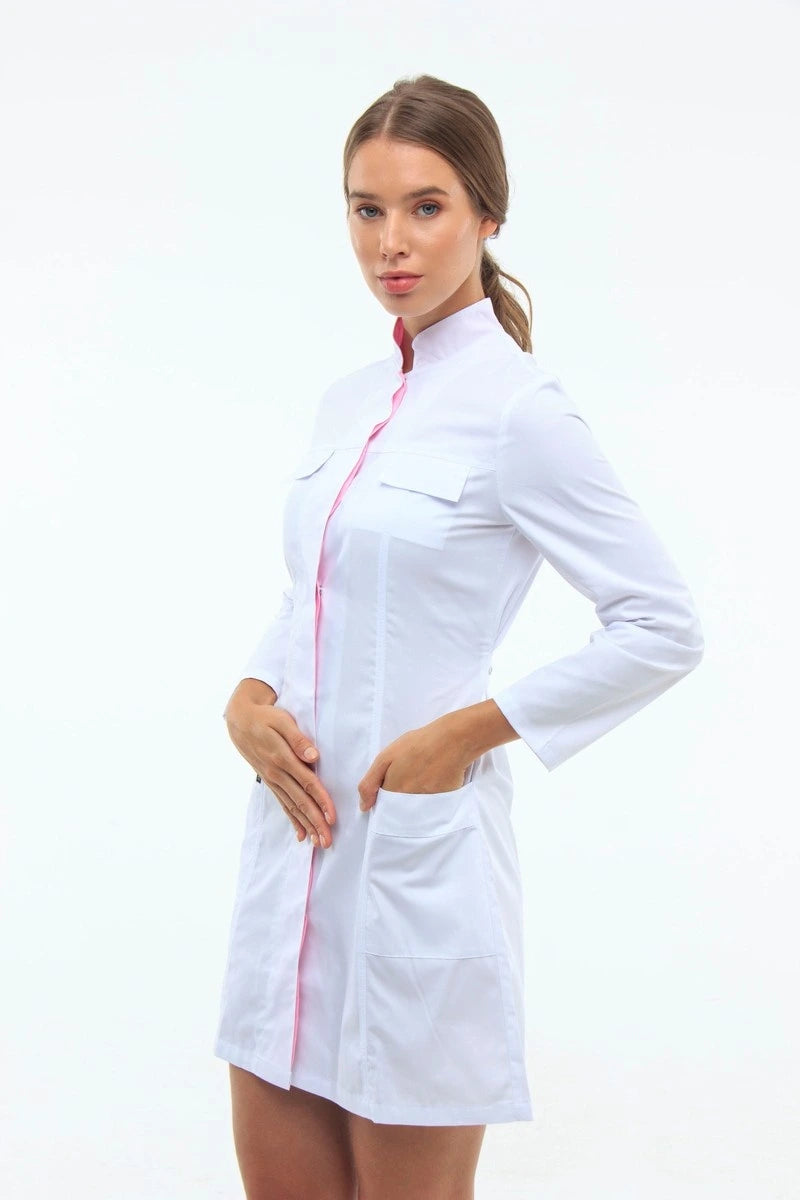 In White медицинска престилка - модел 105/1